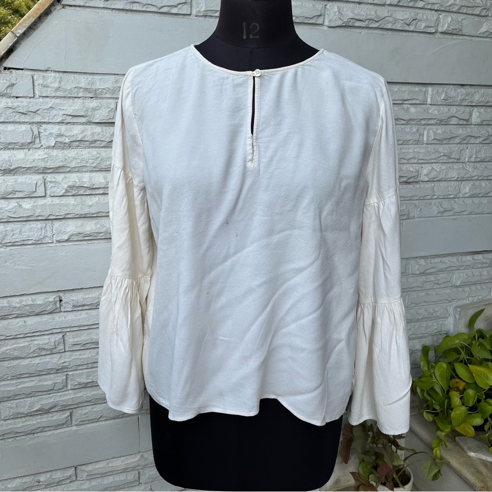 White Bell Sleeves Top - Picture 3 of 5